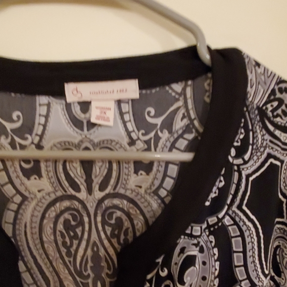 Shirt - Picture 2 of 3